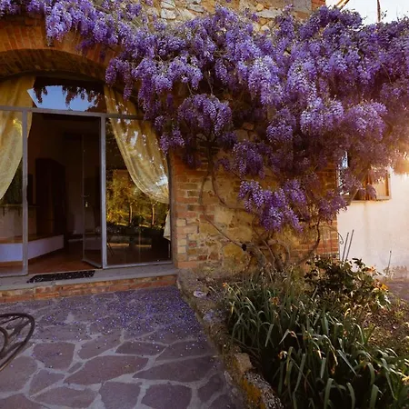 Alloggio per agriturismo Agriturismo Il Serraglio Montepulciano Stazione