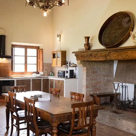 Alloggio per agriturismo Agriturismo Il Serraglio Montepulciano Stazione
