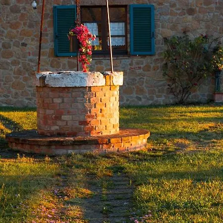 Il Serraglio Farm stay *